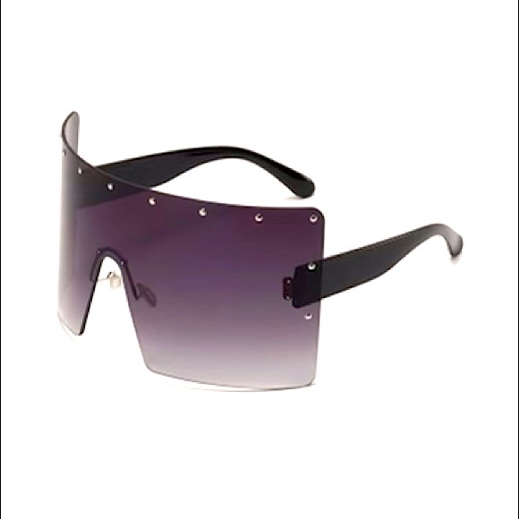 NEW Studded Square Kardashian Shield Sunglasses - Picture 2 of 2